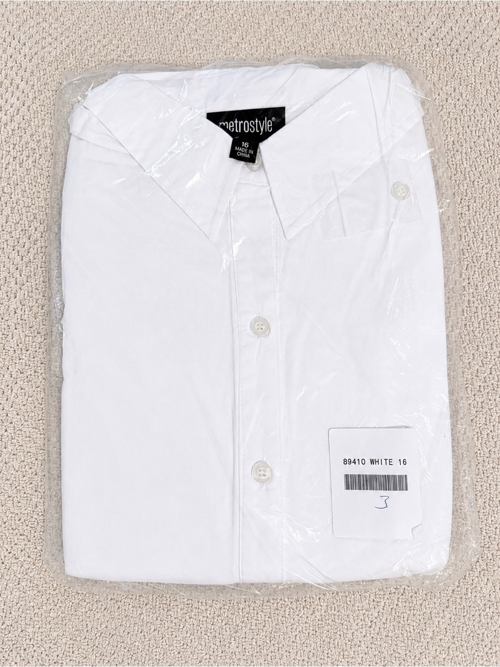 metrostyle White Men's Button-Down Dress Shirt